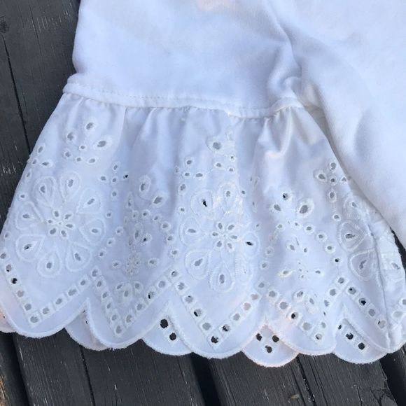 DR2 DANIEL RAINN Eyelet Bell Sleeve Sweatshirt - Picture 3 of 8